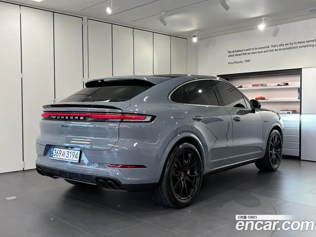 Porsche Cayenne 2025 4.0 автомат (гидро), миниатюра 2
