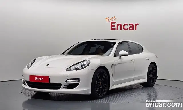 Porsche Panamera 2012 3.0 автомат (гидро), миниатюра 1