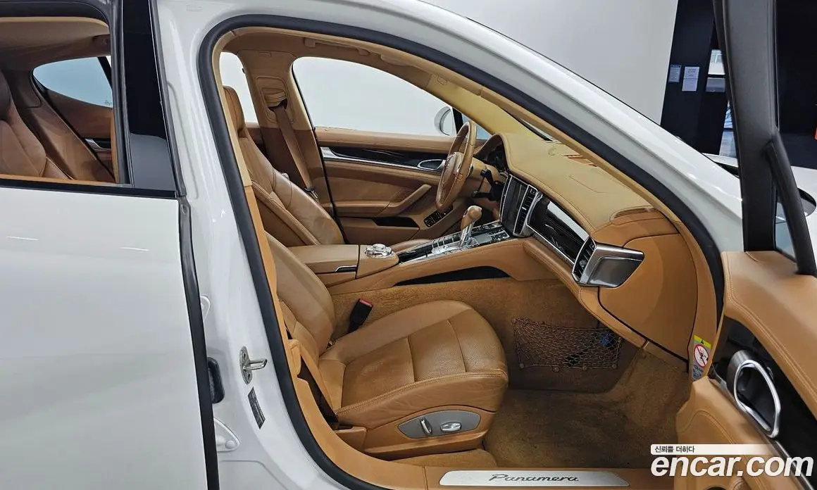 Porsche Panamera 2012 3.0 автомат (гидро), фото 17