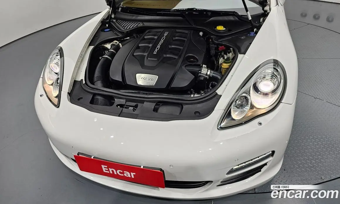 Porsche Panamera 2012 3.0 автомат (гидро), фото 6