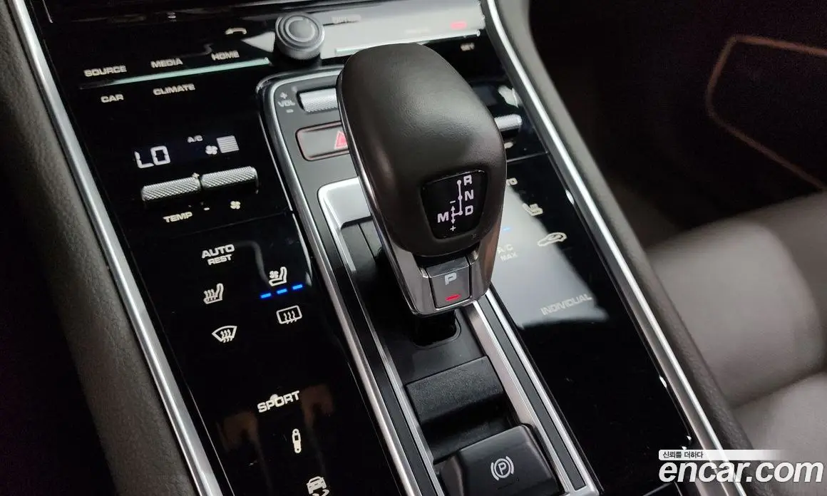 Porsche Panamera 2018 3.0 автомат (гидро), фото 12