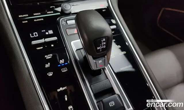 Porsche Panamera 2018 3.0 автомат (гидро), миниатюра 12