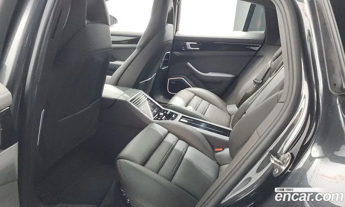 Porsche Panamera 2018 3.0 автомат (гидро), фото 26