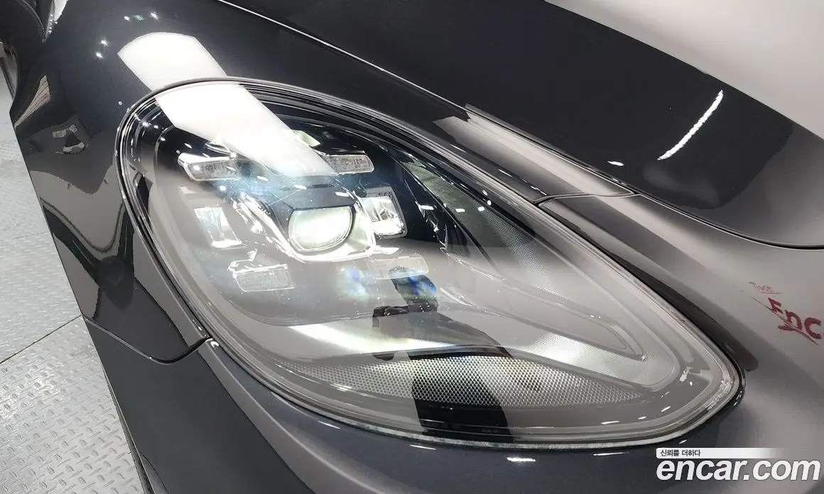 Porsche Panamera 2018 3.0 автомат (гидро), фото 8