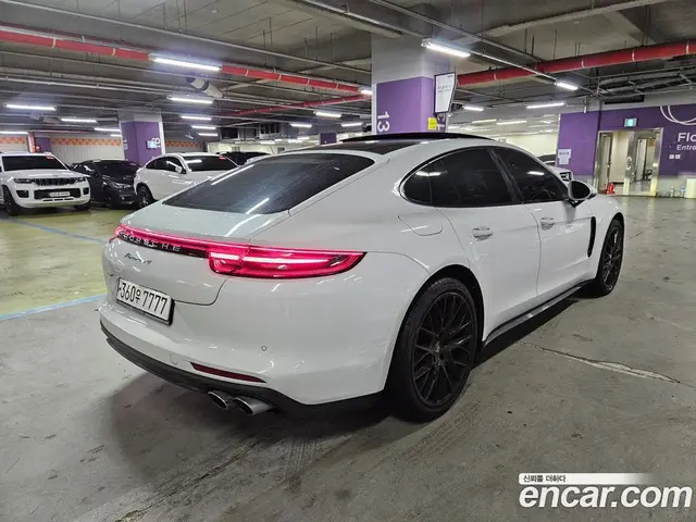 Porsche Panamera 2020 3.0 автомат (гидро), миниатюра 4