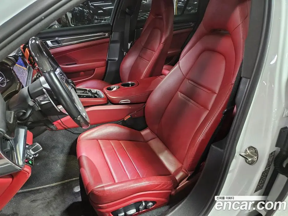 Porsche Panamera 2020 3.0 автомат (гидро), фото 6