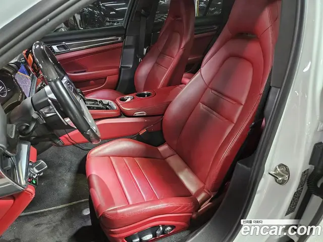 Porsche Panamera 2020 3.0 автомат (гидро), миниатюра 6