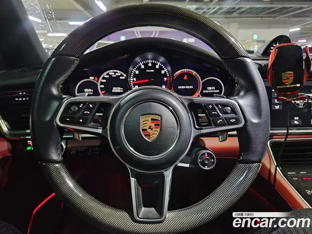 Porsche Panamera 2020 3.0 автомат (гидро), миниатюра 9
