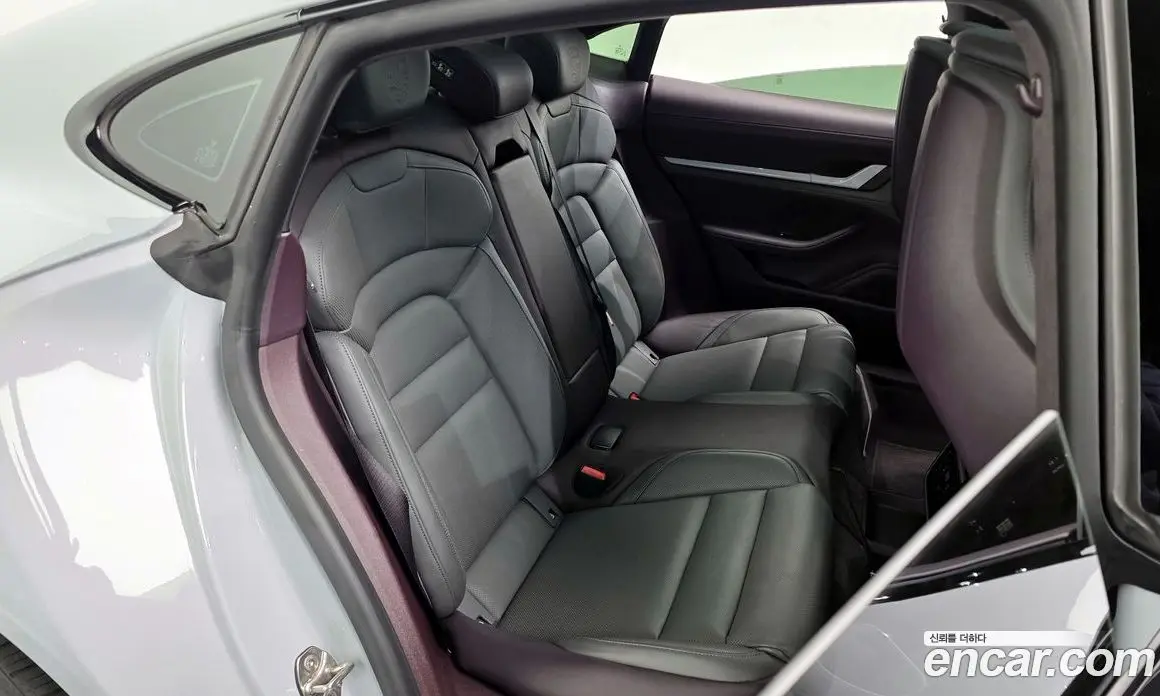 Porsche Taycan 2021 0.1 автомат (гидро), фото 11 Porsche Taycan 2021 0.1 автомат (гидро), фото 11