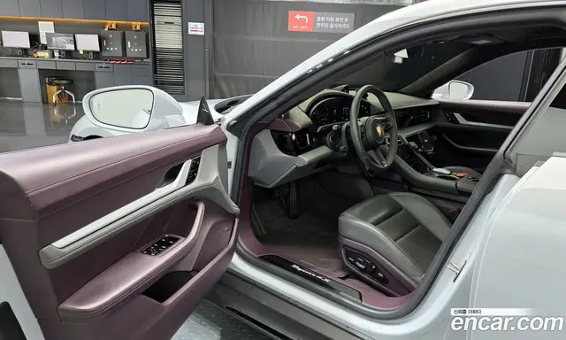 Porsche Taycan 2021 0.1 автомат (гидро), миниатюра 10 Porsche Taycan 2021 0.1 автомат (гидро), миниатюра 10