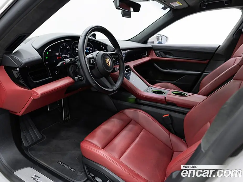 Porsche Taycan 2024 0.1 автомат (гидро), фото 20