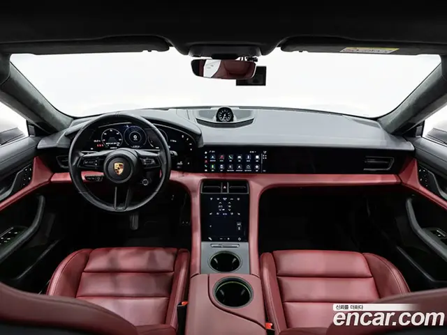 Porsche Taycan 2024 0.1 автомат (гидро), миниатюра 7