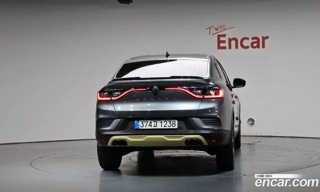 Renault (Samsung) Arkana 2025 1.6 автомат (гидро), миниатюра 3
