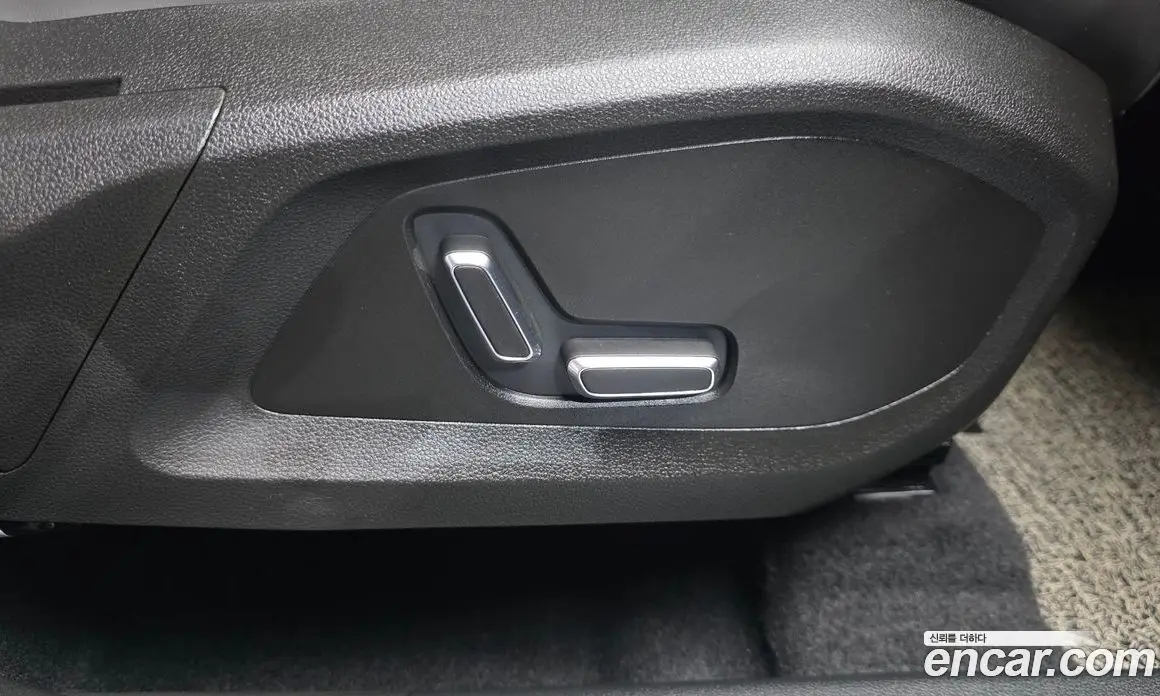 Renault (Samsung) Grand Koleos 2025 1.5 автомат (гидро), фото 33