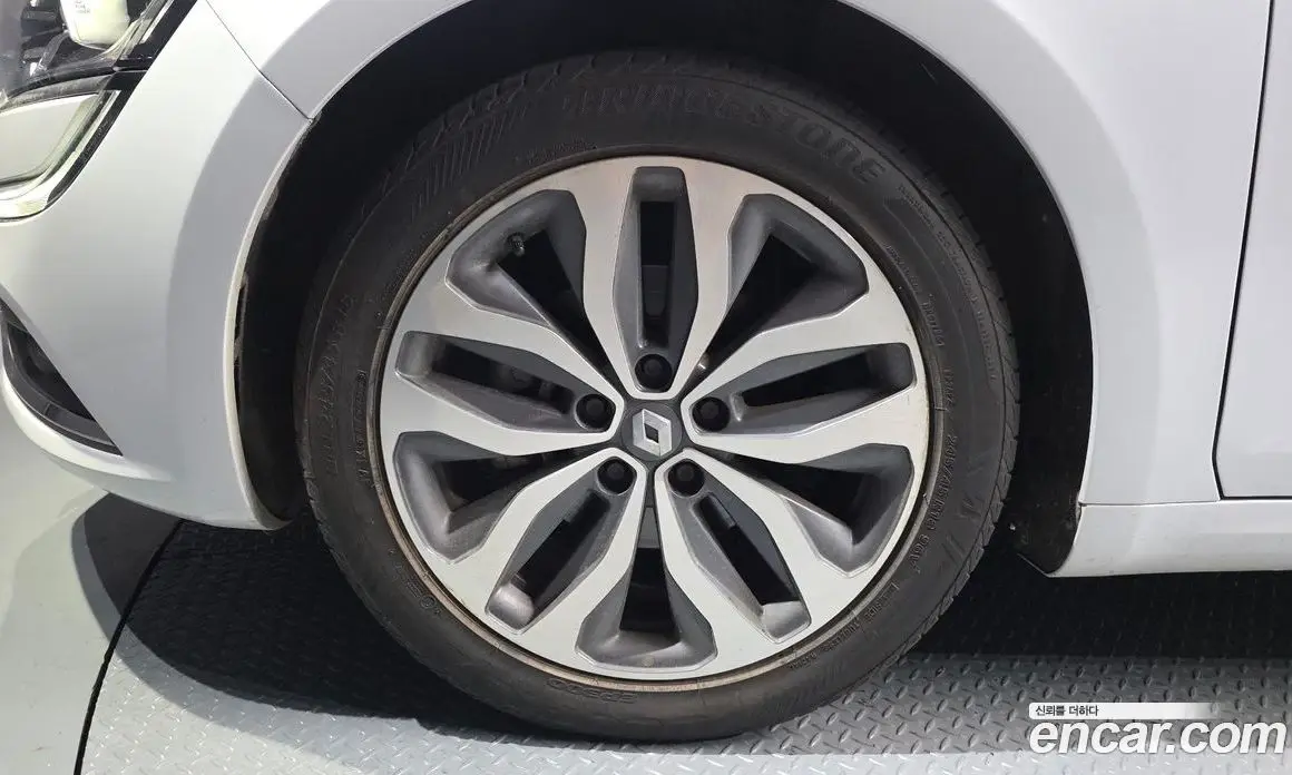 Renault (Samsung) SM6 2017 2.0 автомат (гидро), фото 5