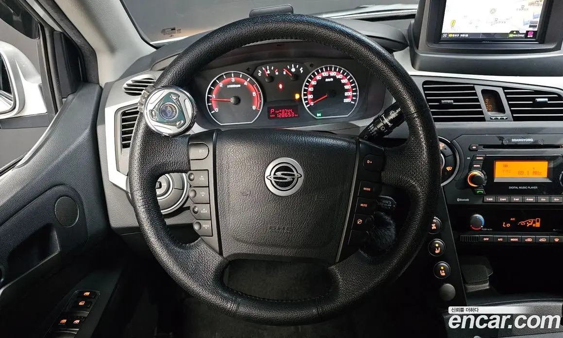 SsangYong Korando 2013 2.0 автомат (гидро), фото 13