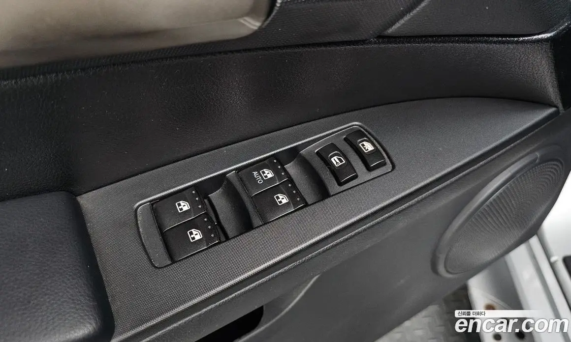 SsangYong Korando 2013 2.0 автомат (гидро), фото 17