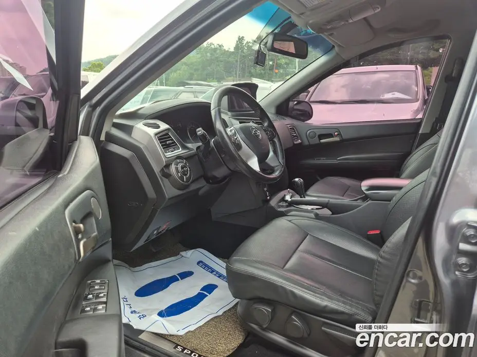 SsangYong Korando 2017 2.2 автомат (гидро), фото 13