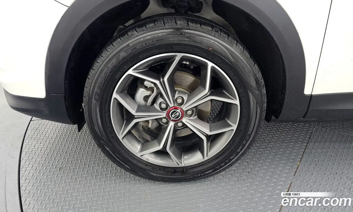 SsangYong Korando 2022 1.5 автомат (гидро), фото 5