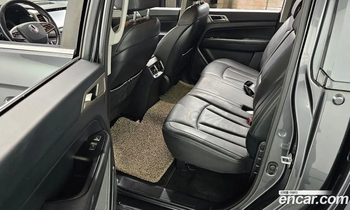 SsangYong Rexton 2018 2.2 автомат (гидро), фото 12