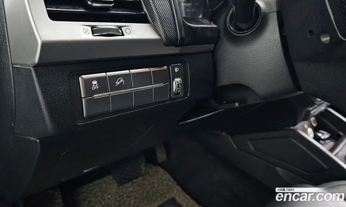 SsangYong Rexton 2018 2.2 автомат (гидро), фото 19