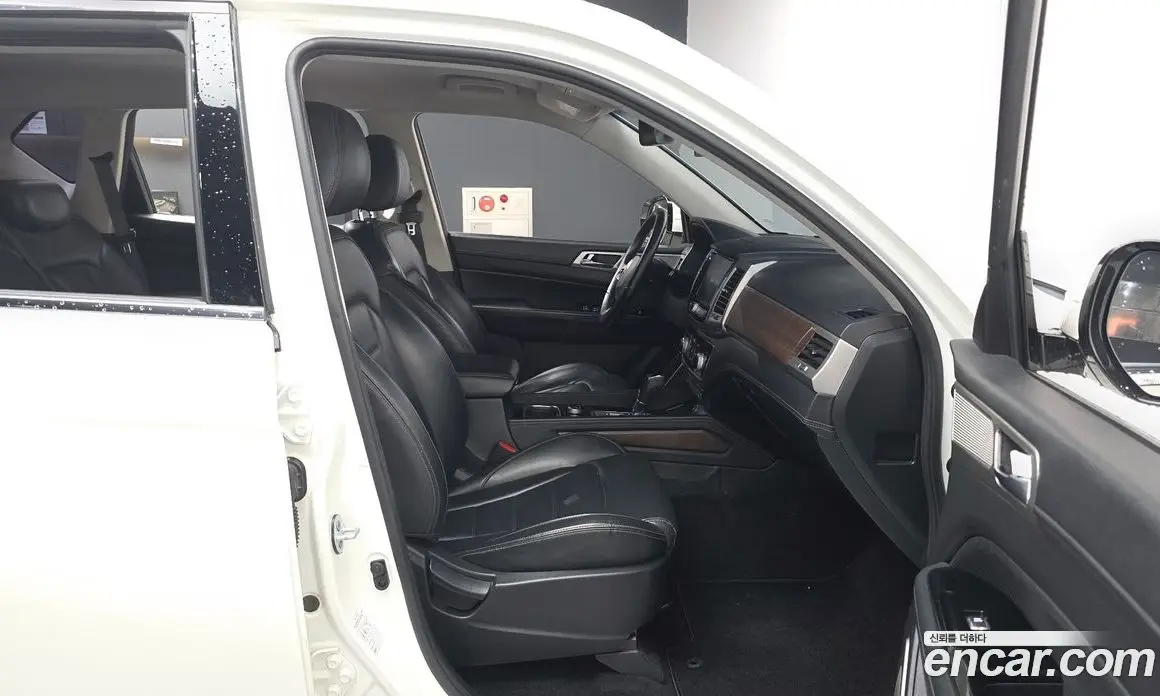 SsangYong Rexton 2018 2.2 автомат (гидро), фото 11