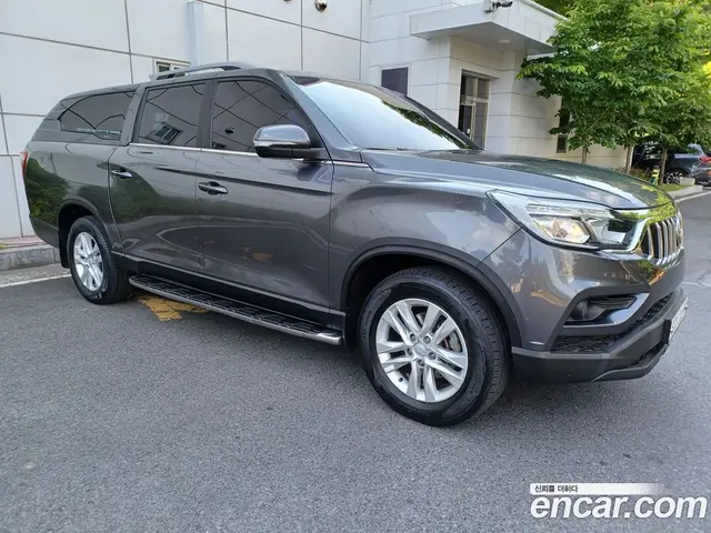 SsangYong Rexton 2019 2.2 автомат (гидро), миниатюра 2 SsangYong Rexton 2019 2.2 автомат (гидро), миниатюра 2