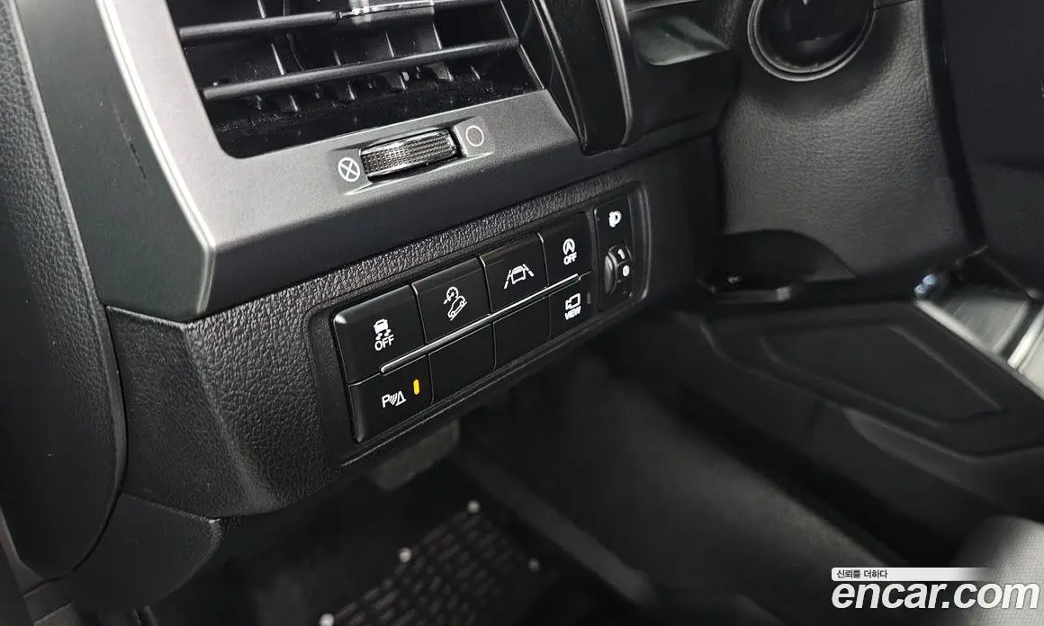 SsangYong Rexton 2022 2.2 автомат (гидро), фото 16