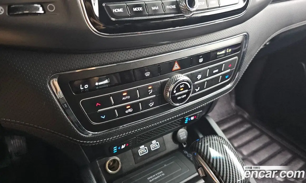 SsangYong Rexton 2022 2.2 автомат (гидро), фото 17