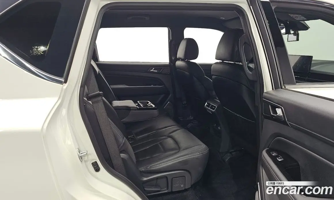 SsangYong Rexton 2023 2.2 автомат (гидро), фото 11 SsangYong Rexton 2023 2.2 автомат (гидро), фото 11