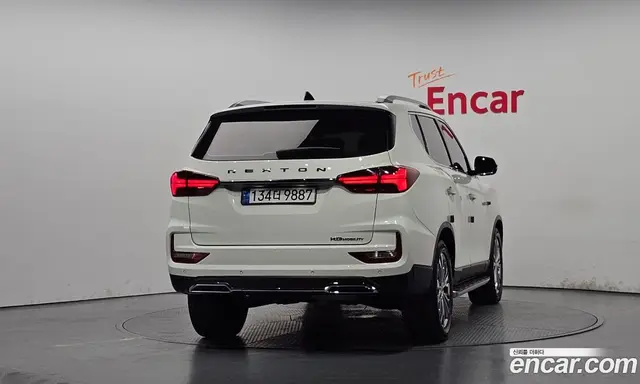 SsangYong Rexton 2023 2.2 автомат (гидро), миниатюра 4 SsangYong Rexton 2023 2.2 автомат (гидро), миниатюра 4