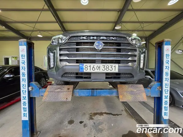 SsangYong Rexton 2023 2.2 автомат (гидро), миниатюра 1