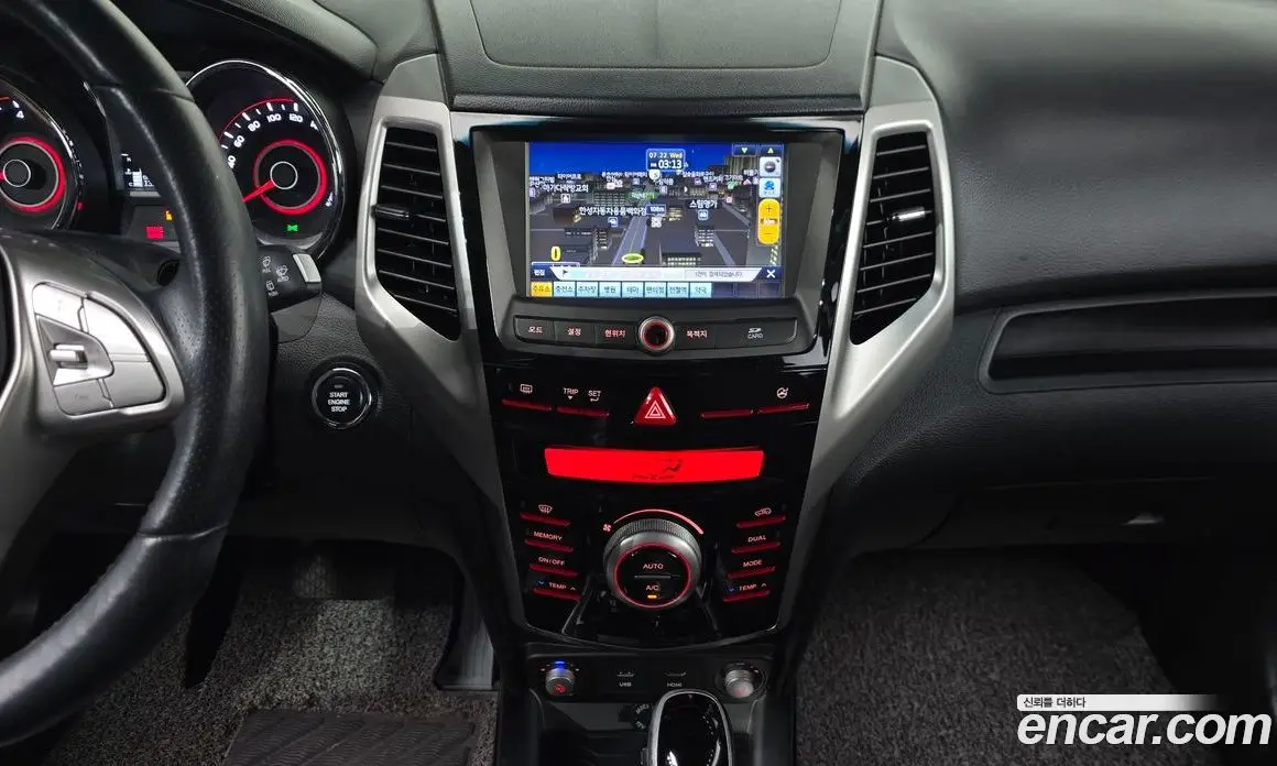 SsangYong TIBOLI 2015 1.6 автомат (гидро), фото 13
