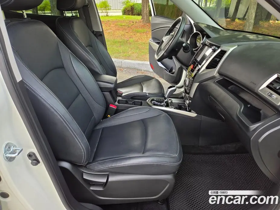 SsangYong TIBOLI 2016 1.6 автомат (гидро), фото 13