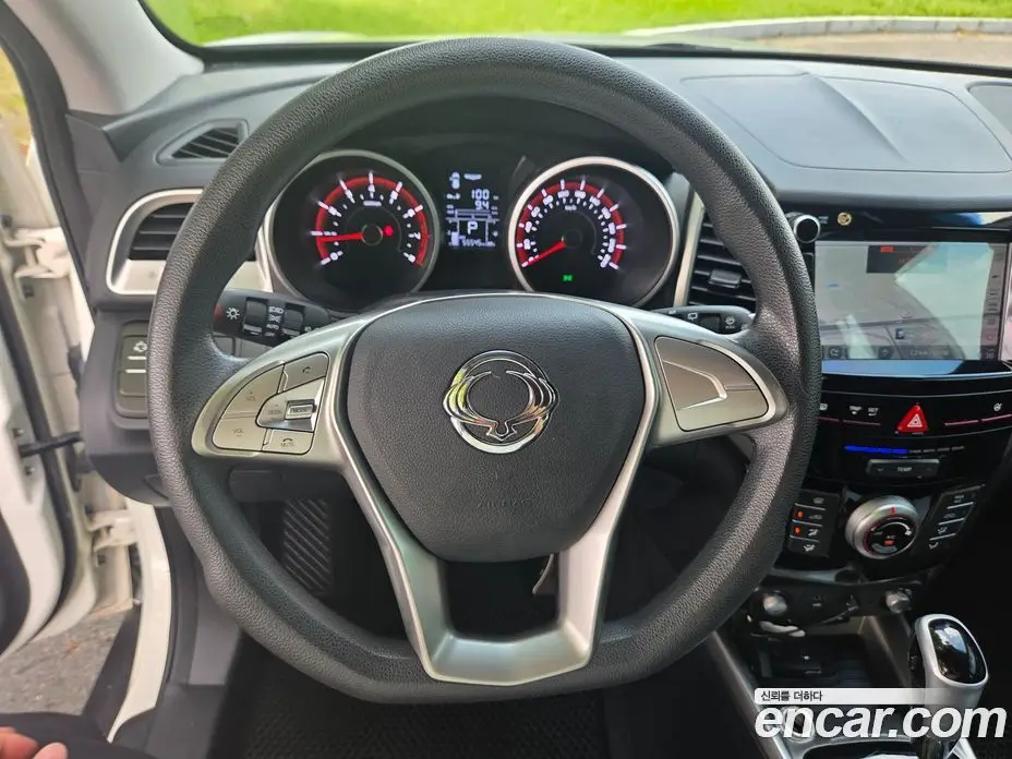 SsangYong TIBOLI 2016 1.6 автомат (гидро), фото 14