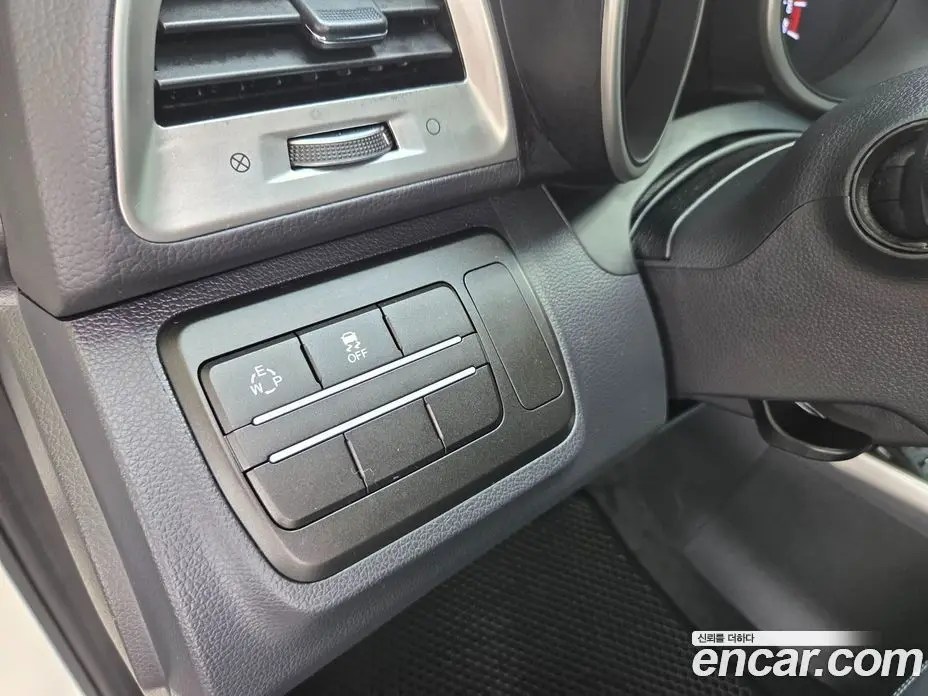 SsangYong TIBOLI 2016 1.6 автомат (гидро), фото 15