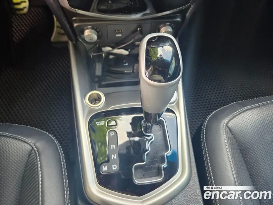 SsangYong TIBOLI 2016 1.6 автомат (гидро), фото 9