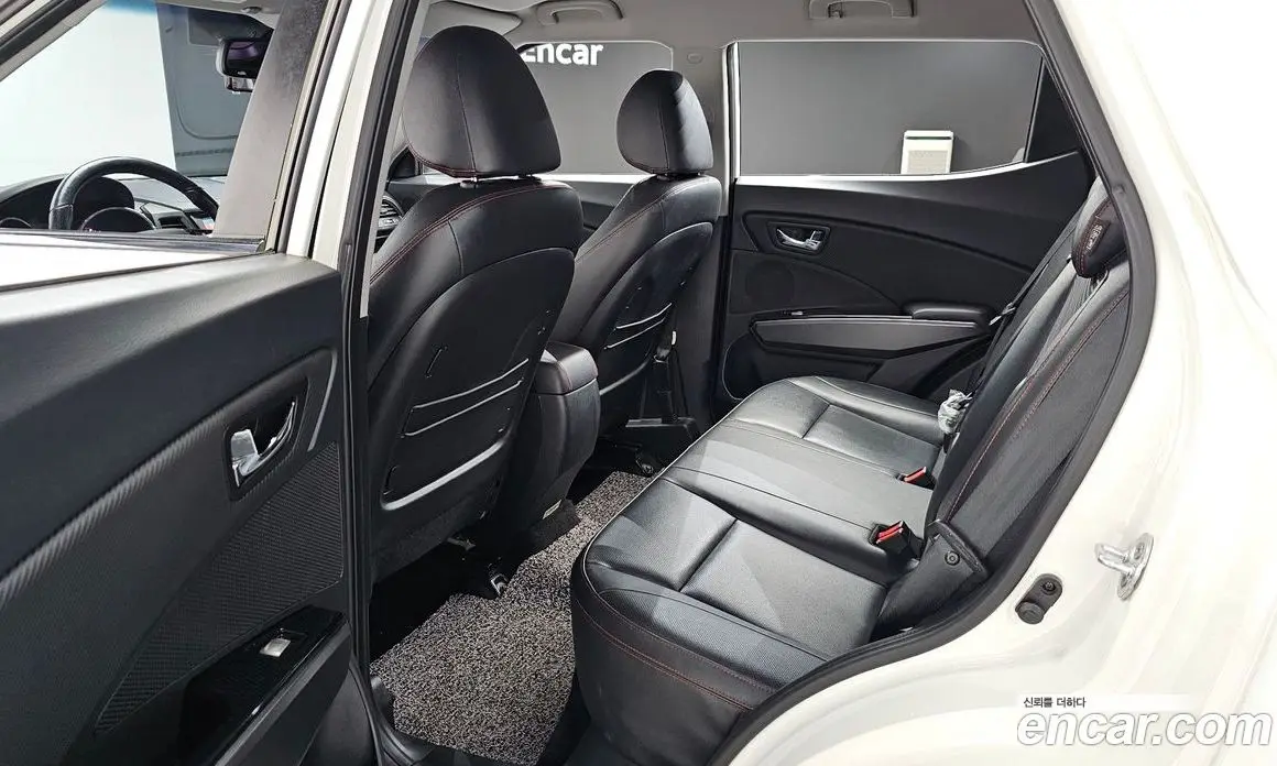 SsangYong TIBOLI 2016 1.6 автомат (гидро), фото 17