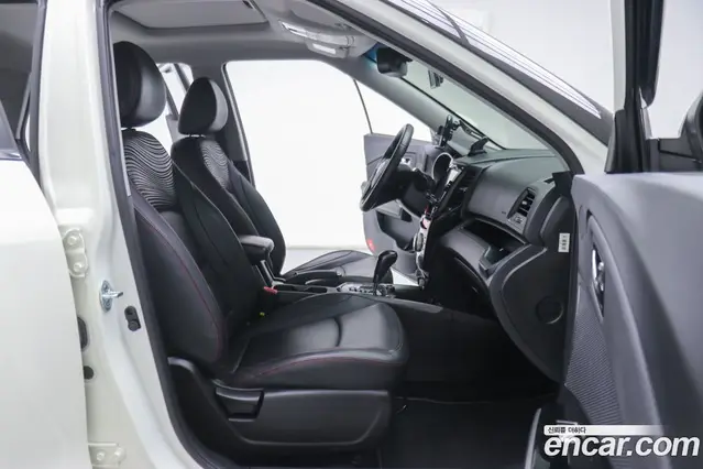 SsangYong TIBOLI 2017 1.6 автомат (гидро), миниатюра 11