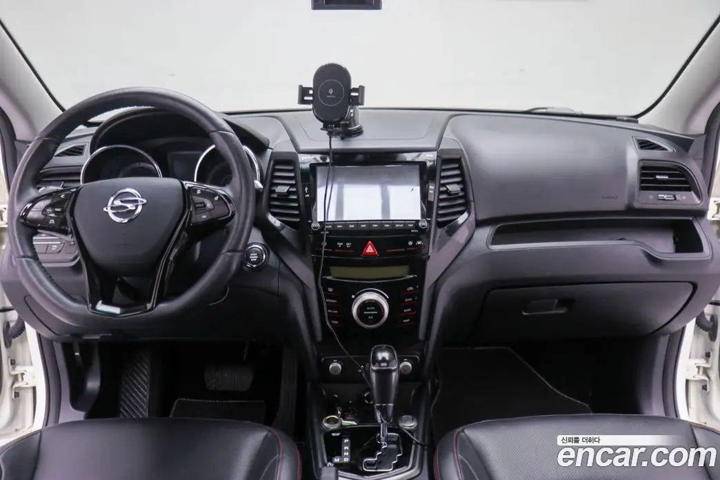 SsangYong TIBOLI 2017 1.6 автомат (гидро), фото 7