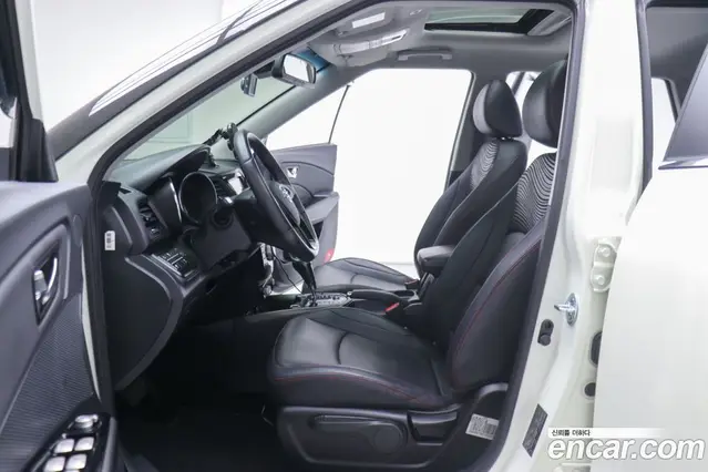 SsangYong TIBOLI 2017 1.6 автомат (гидро), миниатюра 9