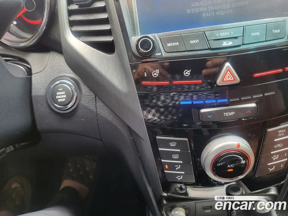 SsangYong TIBOLI 2017 1.6 автомат (гидро), фото 12
