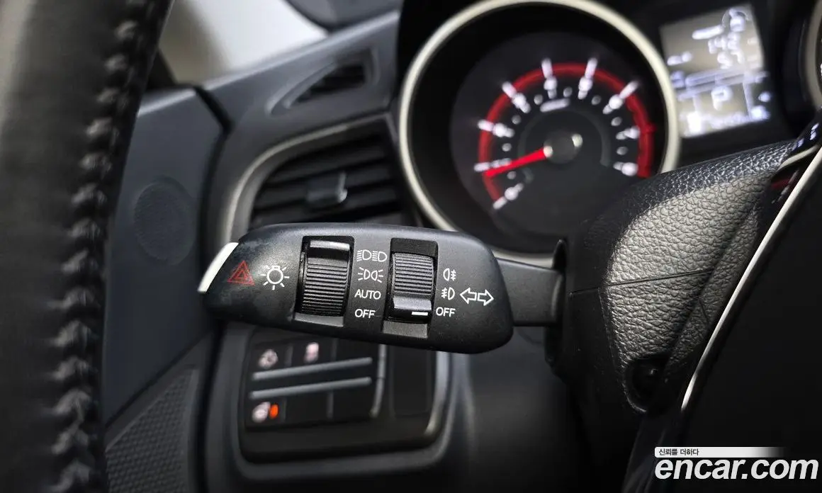SsangYong TIBOLI 2017 1.6 автомат (гидро), фото 18