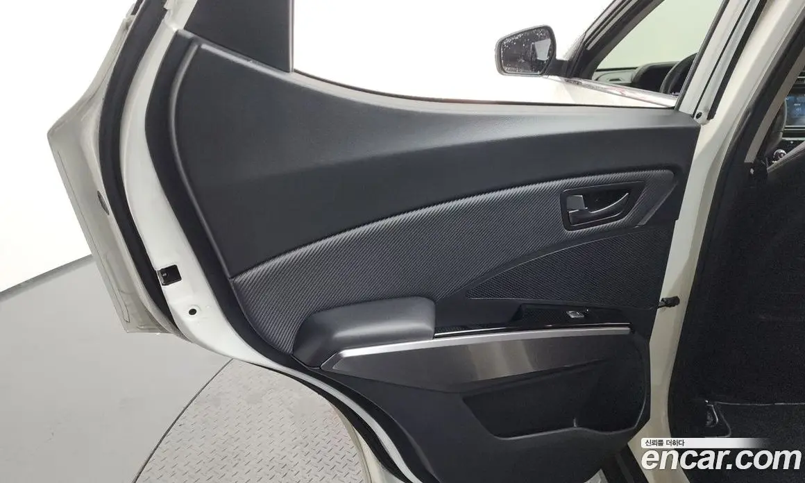SsangYong TIBOLI 2020 1.6 автомат (гидро), фото 15