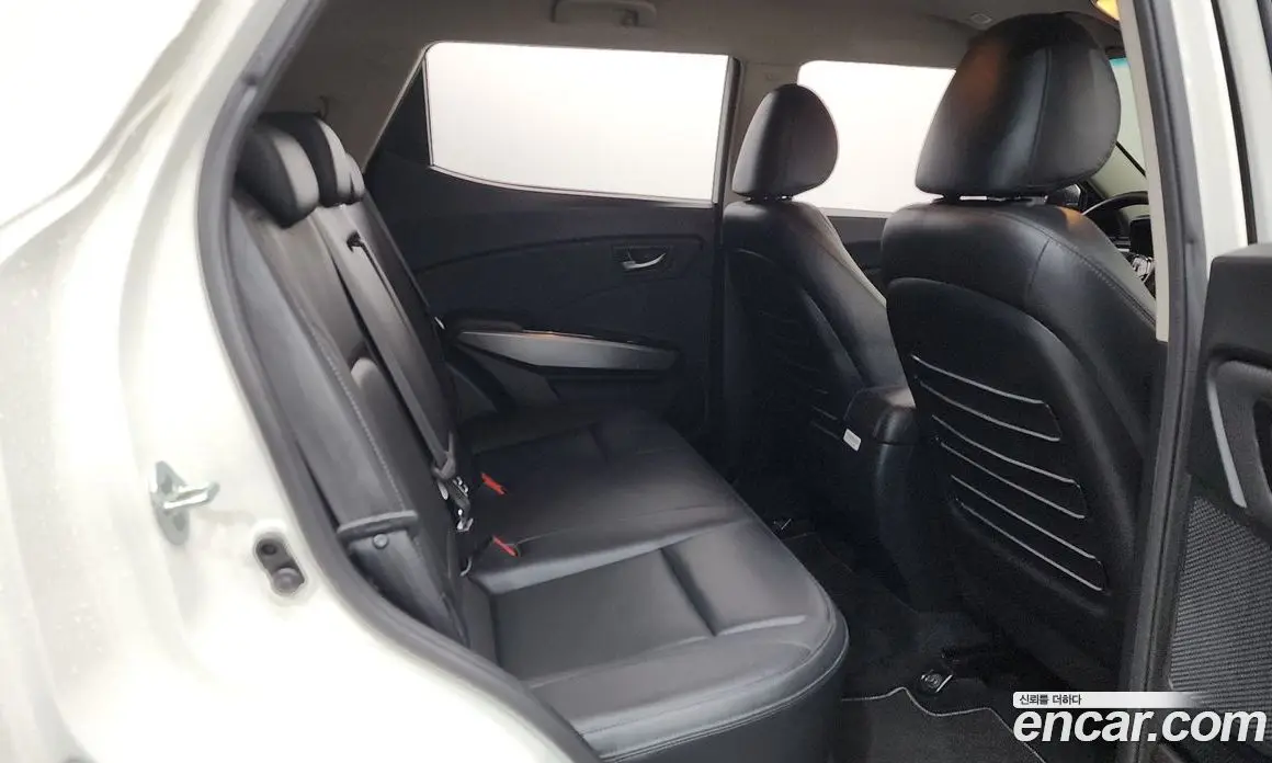 SsangYong TIBOLI 2020 1.6 автомат (гидро), фото 24