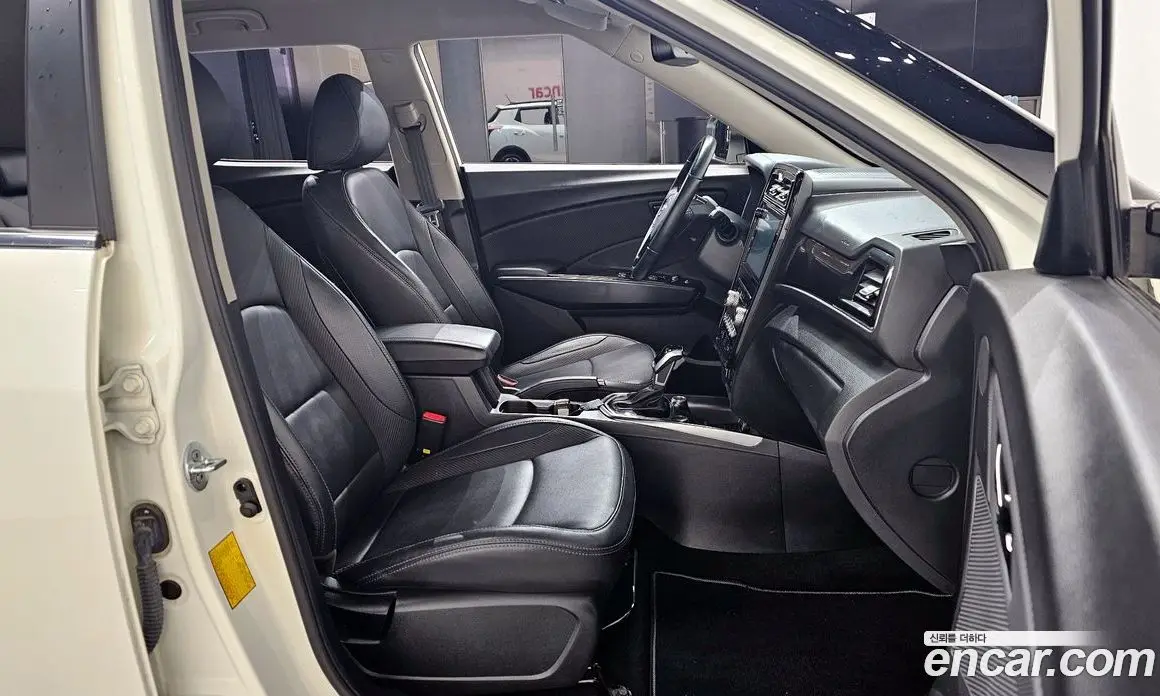 SsangYong TIBOLI 2022 1.5 автомат (гидро), фото 10 SsangYong TIBOLI 2022 1.5 автомат (гидро), фото 10