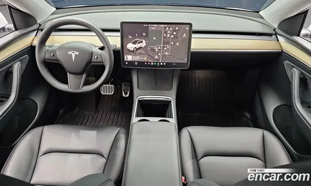 Tesla Model Y 2023 0.2 автомат (гидро), миниатюра 10