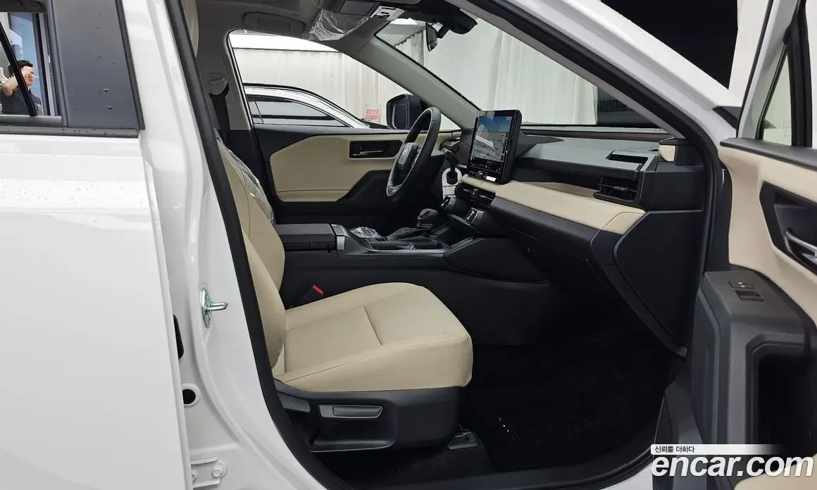 Toyota RAV4 2026 2.5 автомат (гидро), фото 17