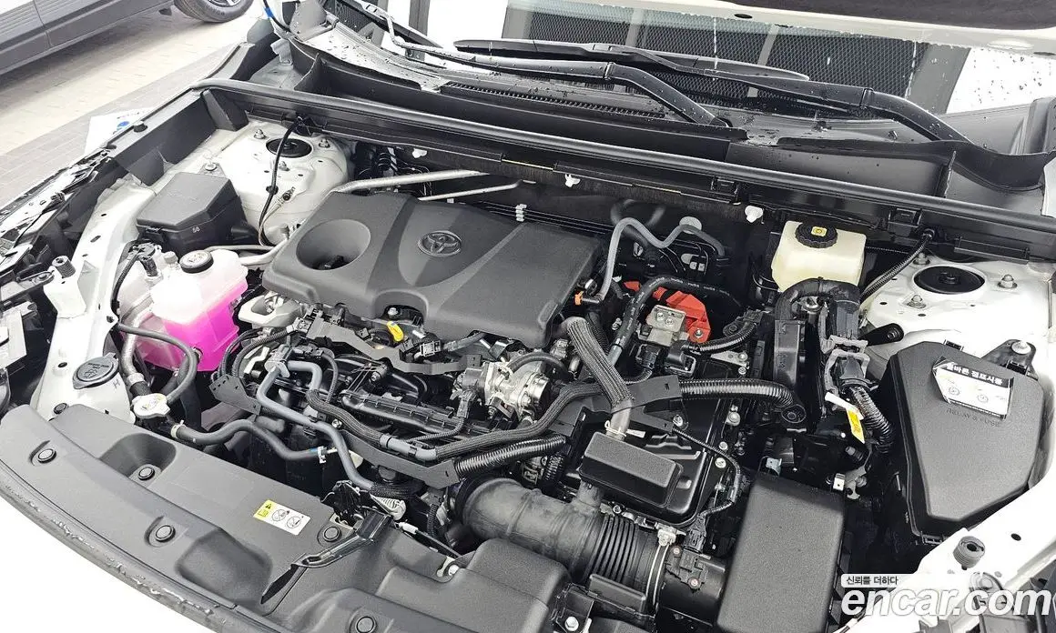 Toyota RAV4 2026 2.5 автомат (гидро), фото 6