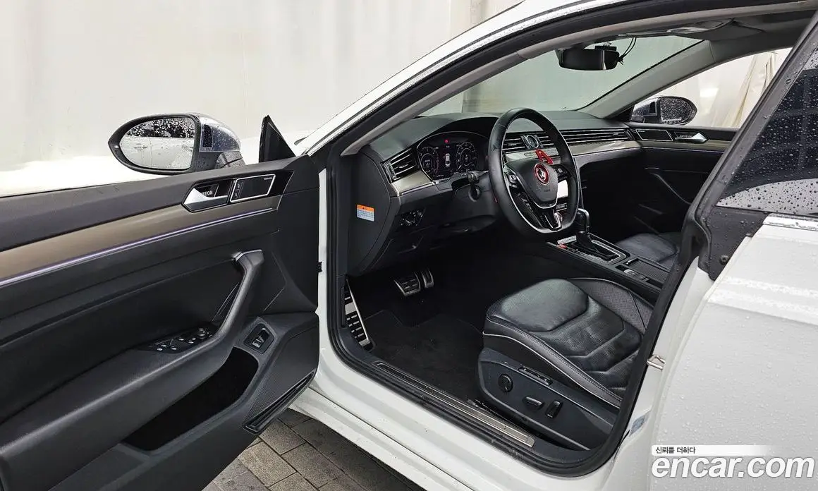 Volkswagen Arteon 2019 2.0 автомат (гидро), фото 13
